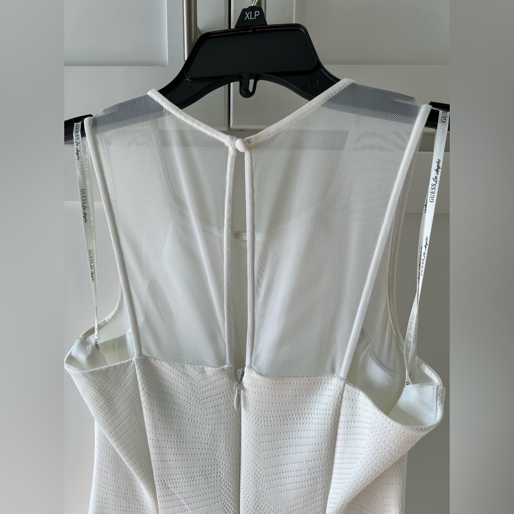White dress by Guess size 4 - Picture 4 of 5